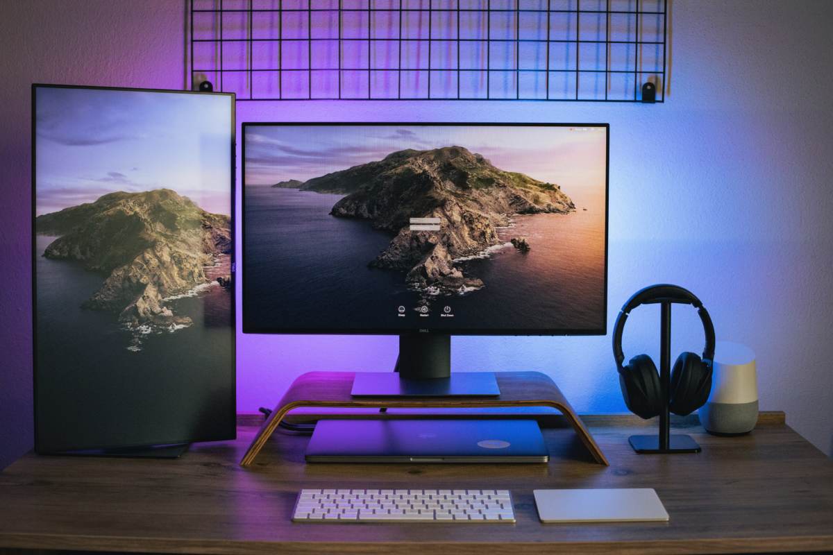 How To Set Up a Vertical Monitor
